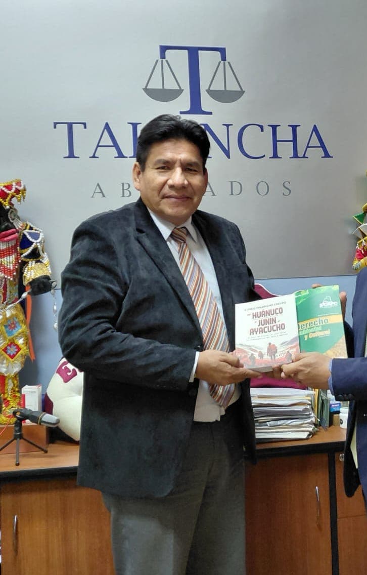 Talancha cuestiona desempeño Congreso (2 siglos) advierte desconfianza ciudadana