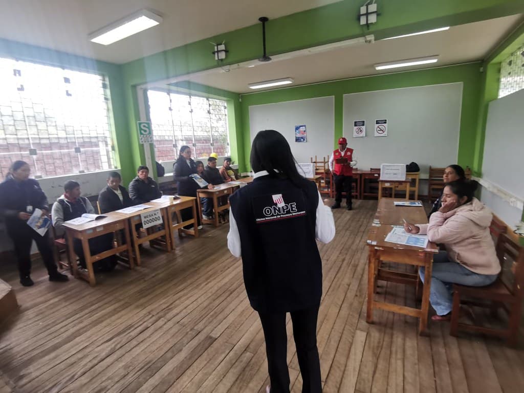ODPE Huánuco inicia capacitación masiva a miembros de mesa para elecciones generales 2026