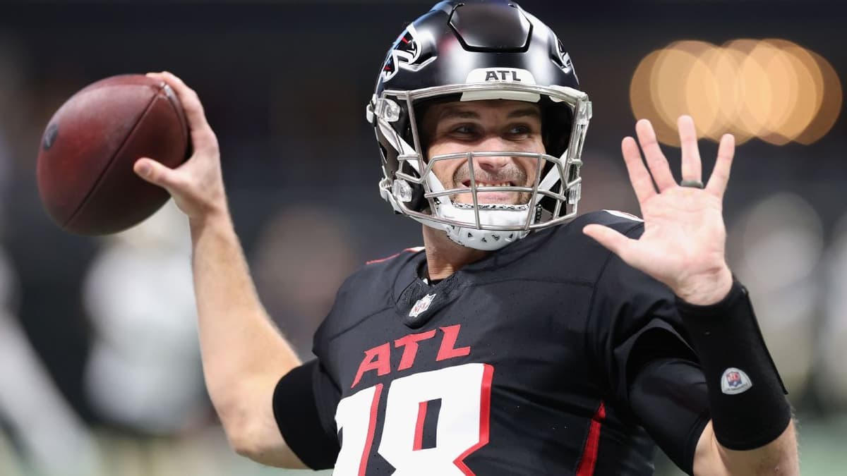 Mariscal Cousins firma con los Raiders
