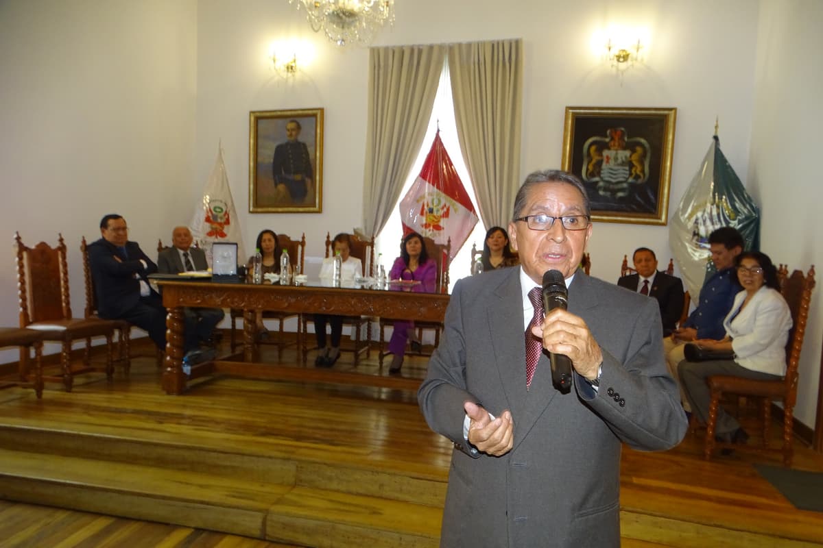 Proponen nombrar carretera Huánuco-La Unión en honor a Augusto Cárdich Loarte