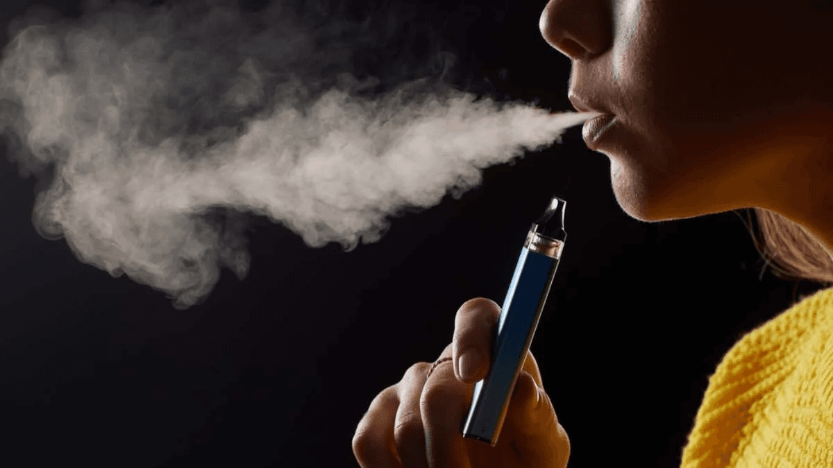 Día Mundial Sin Tabaco: consumo de vape supera a los cigarros entre los escolares