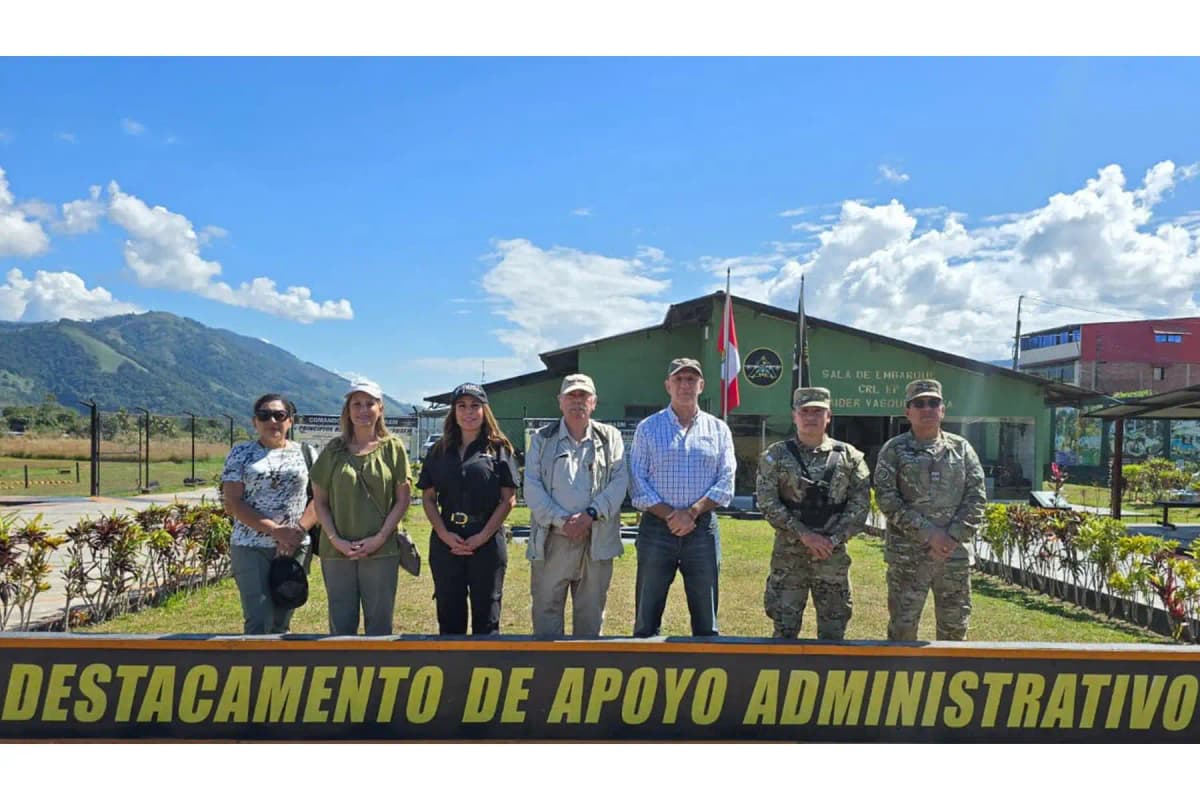 Titular del Congreso reafirma respaldo a FF. AA. durante visita a Comando Especial Vraem