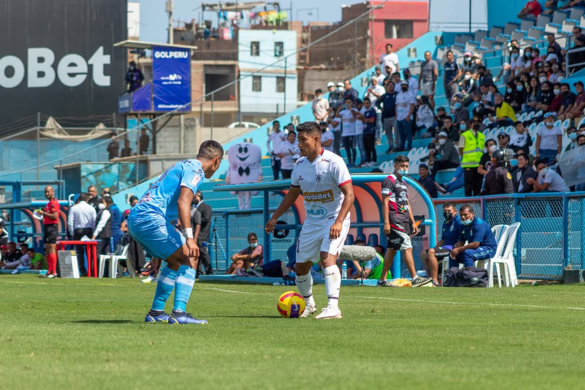 Deportivo Moquegua y Comerciantes Unidos igualan 2-2 en el 25 de Noviembre