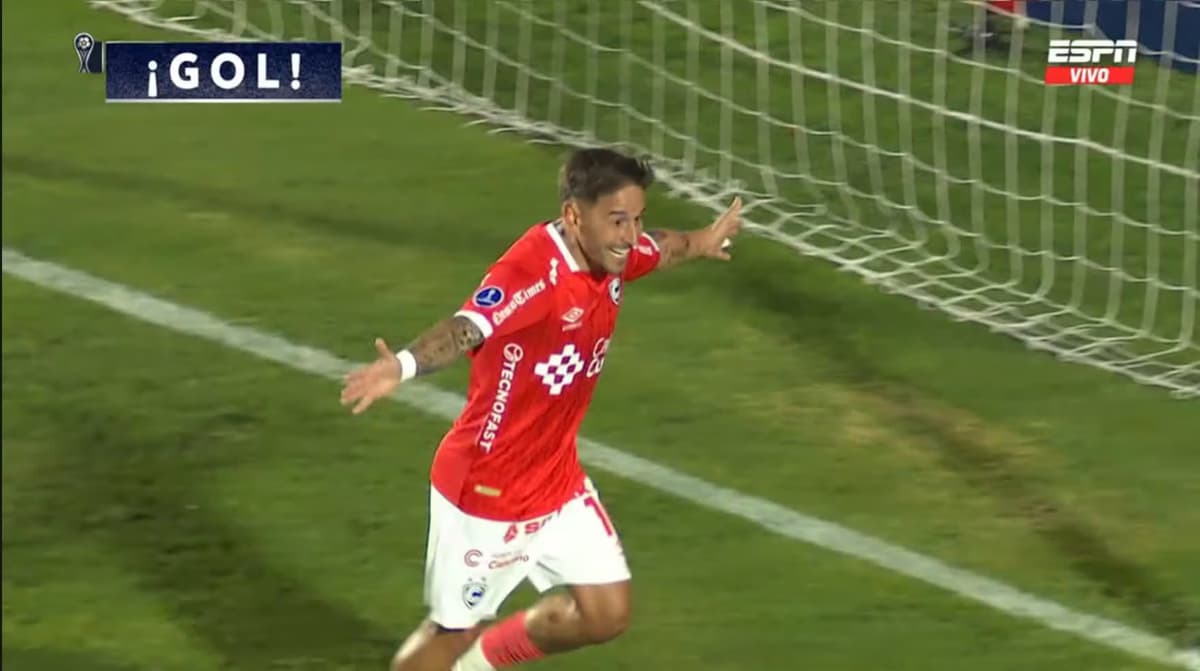 Cienciano golea 4-0 a Lanús y clasifica a octavos de la Copa Sudamericana 2026