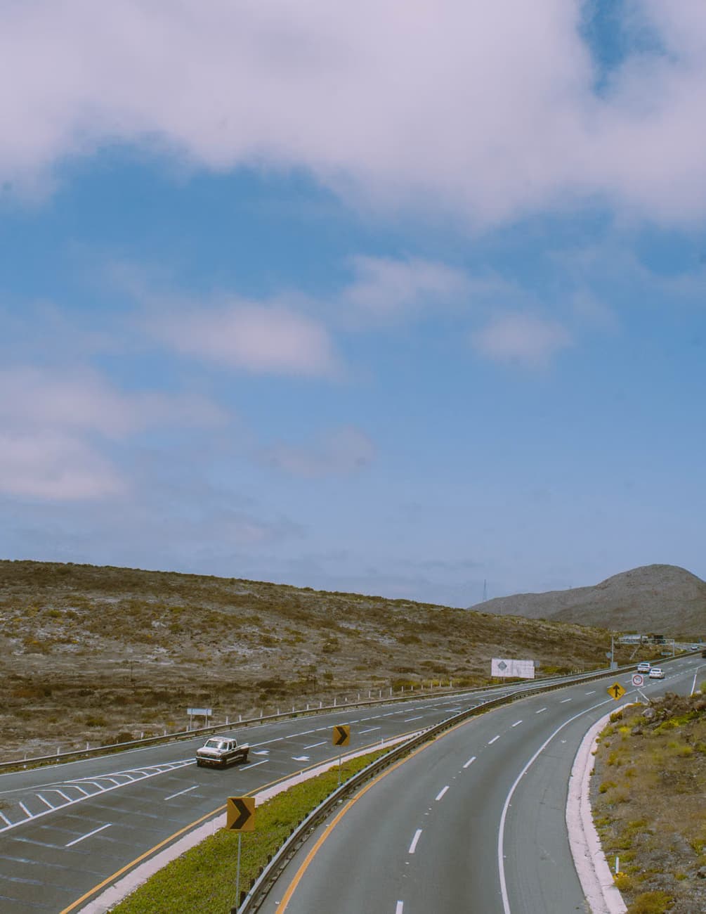 Choque de dos semitráiler genera congestión en la Carretera Central