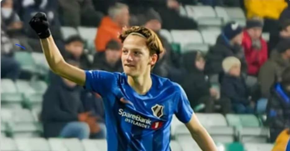 Lucas Myklebust, de madre peruana, debutó oficialmente en el fútbol noruego con Stabaek