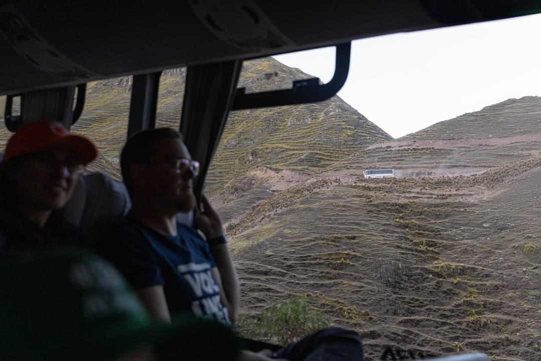 Tres heridos tras ataque a bus de Las Estrellas de la Cumbia en Los Olivos
