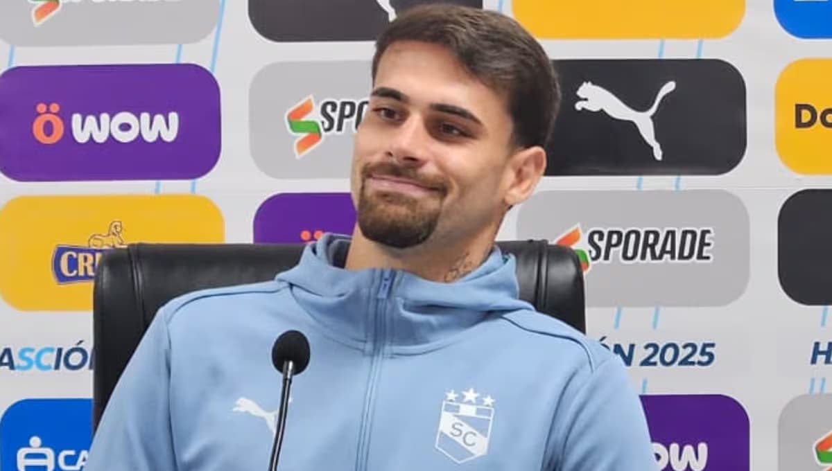 Felipe Vizeu, exdelantero de Sporting Cristal, fue presentado en Avaí FC de Brasil
