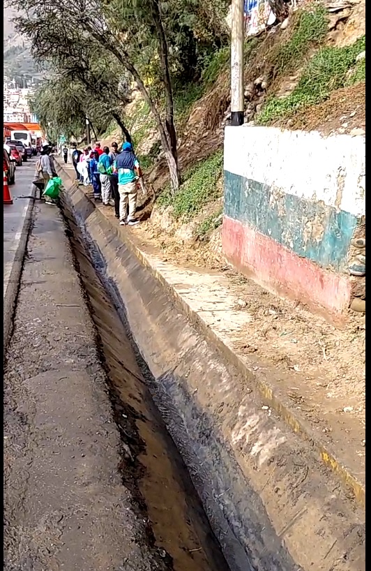 Limpieza urbana retira más de cinco toneladas de residuos en Amarilis