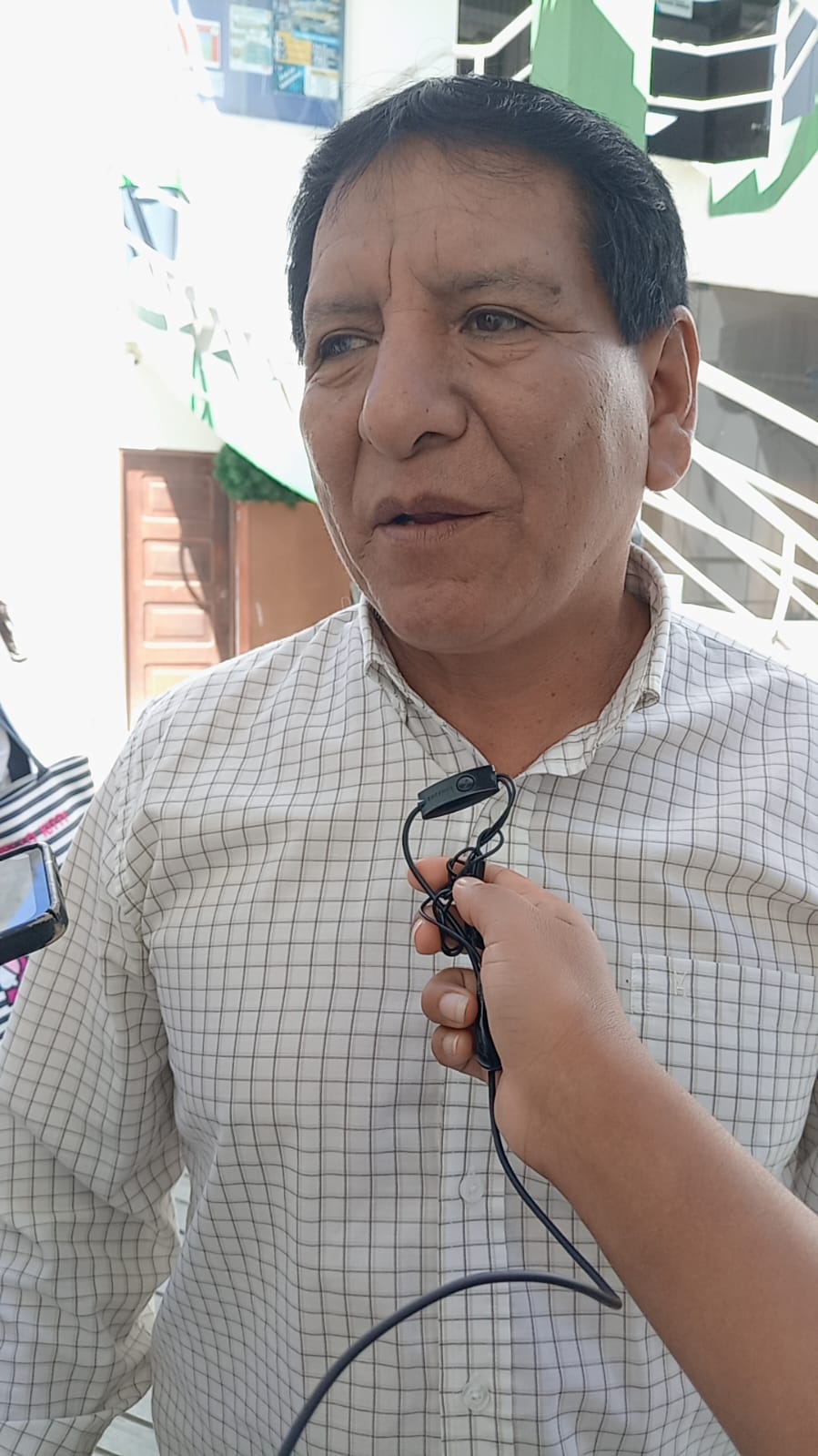 Alcalde de Ambo confirma riesgo geológico y reubicación de familias por deslizamientos