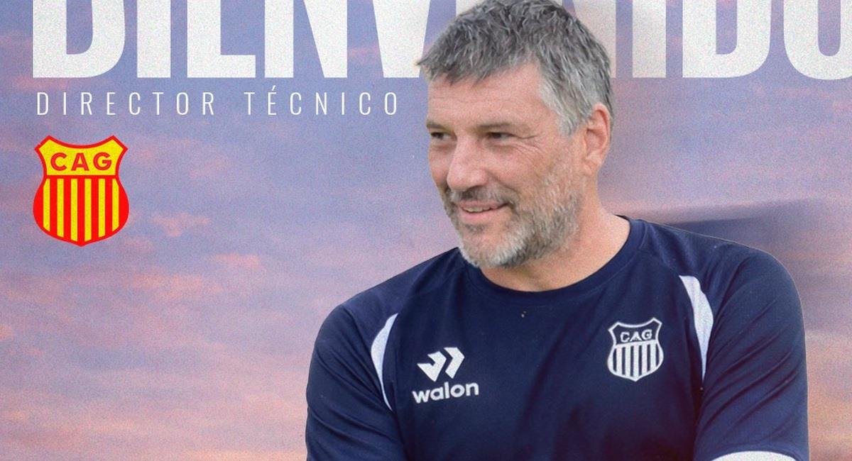 Grau ficha a Gerardo Ameli como DT para Liga 1 2026