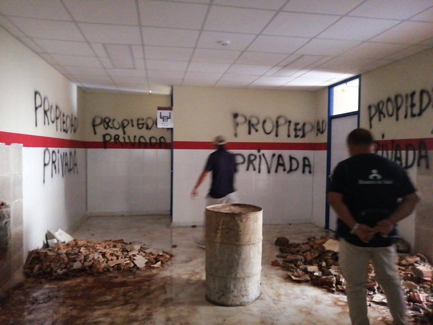 Defensoría investiga negligencia de procuradores tras demolición de centro de salud en Ambo