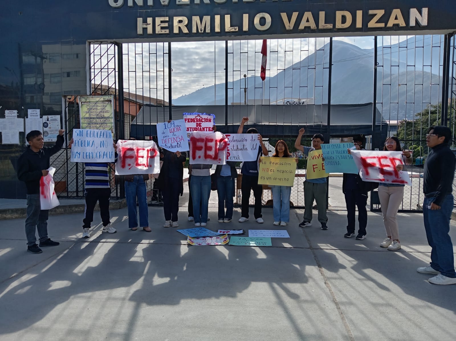 Estudiantes respaldan paro nacional y anuncian nueva fase de protesta