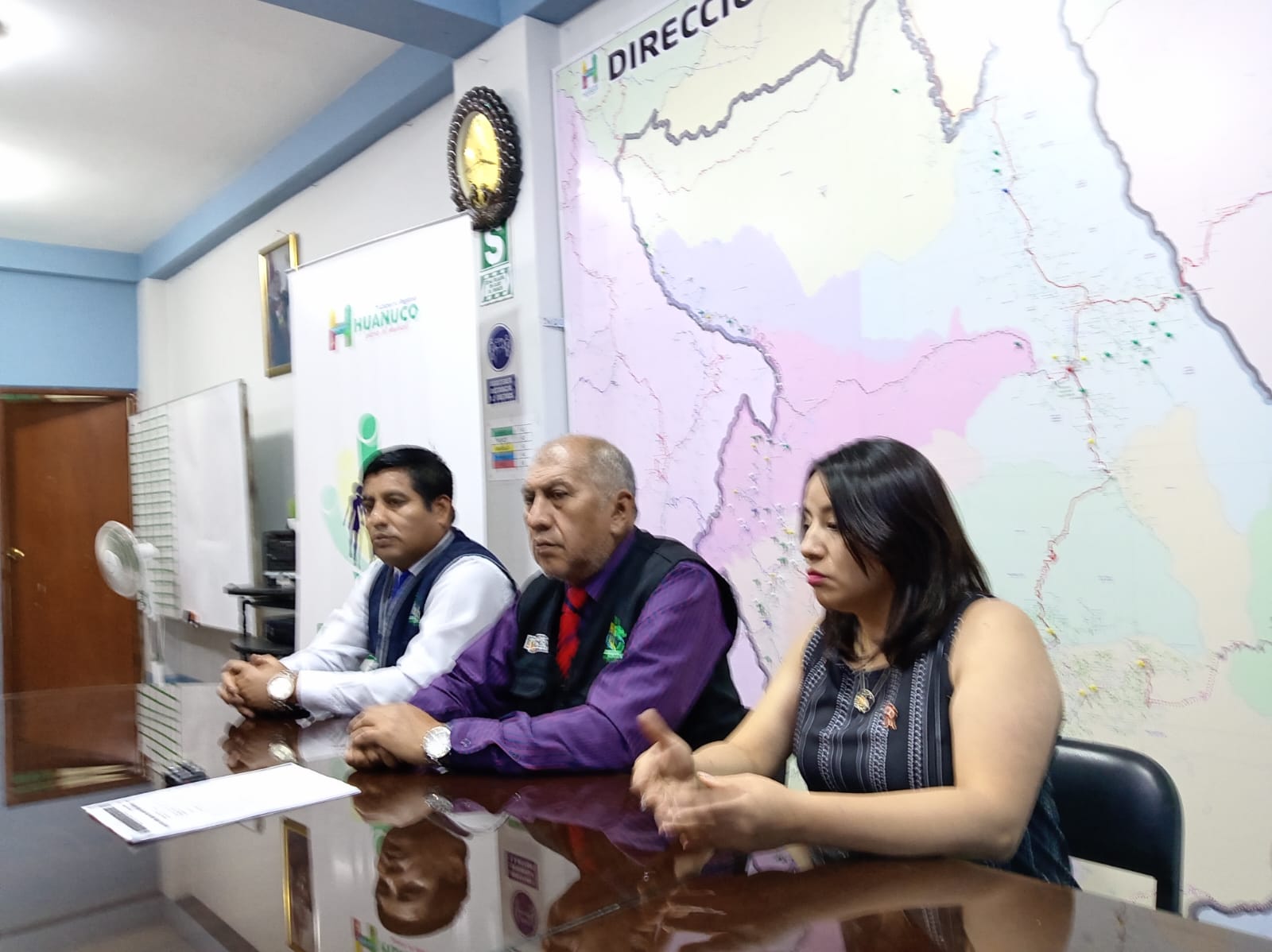 Reunion por la permanencia de la Diresa